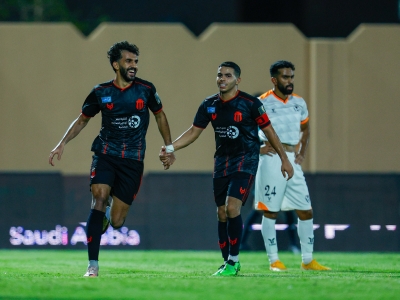 الرياض يتجاوز الصفا في كأس الملك